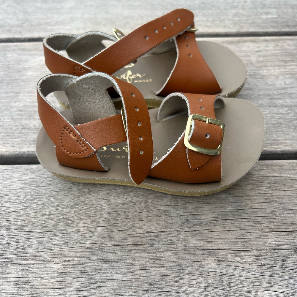 Salt water leather kids sandals